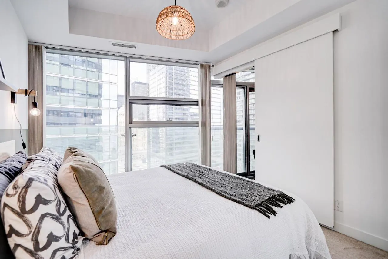 Apartment Signature Residence Toronto