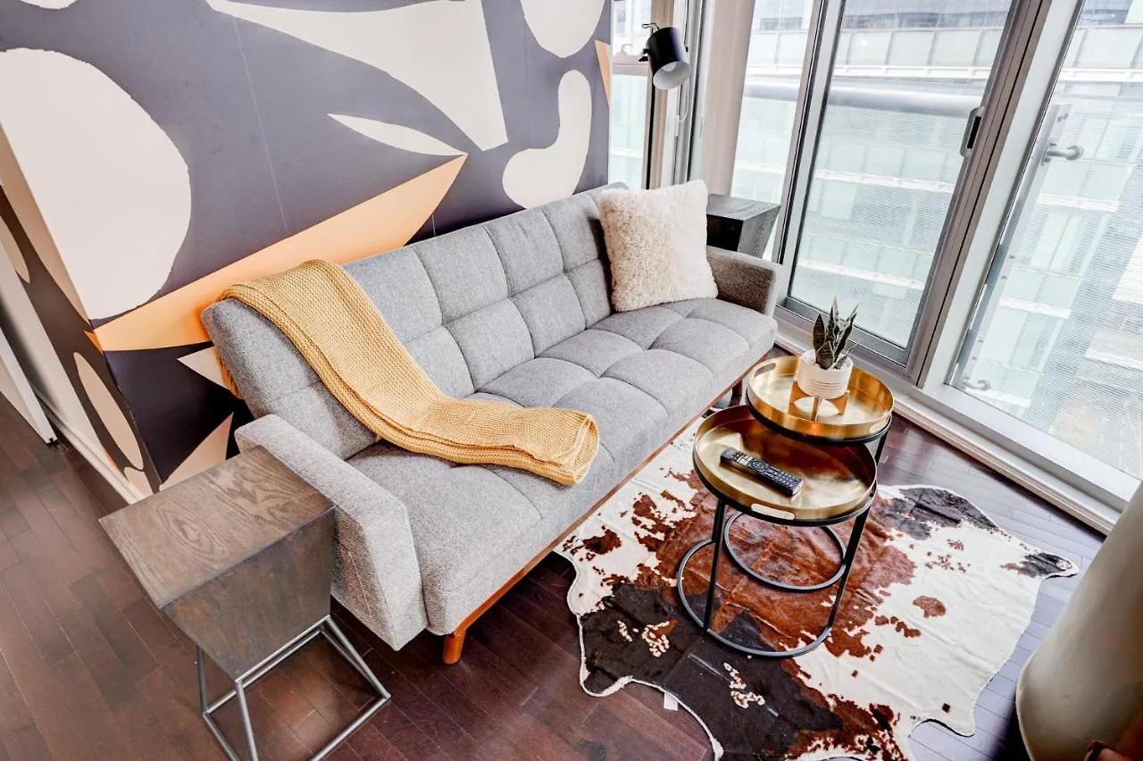 Signature Residence Toronto Apartment