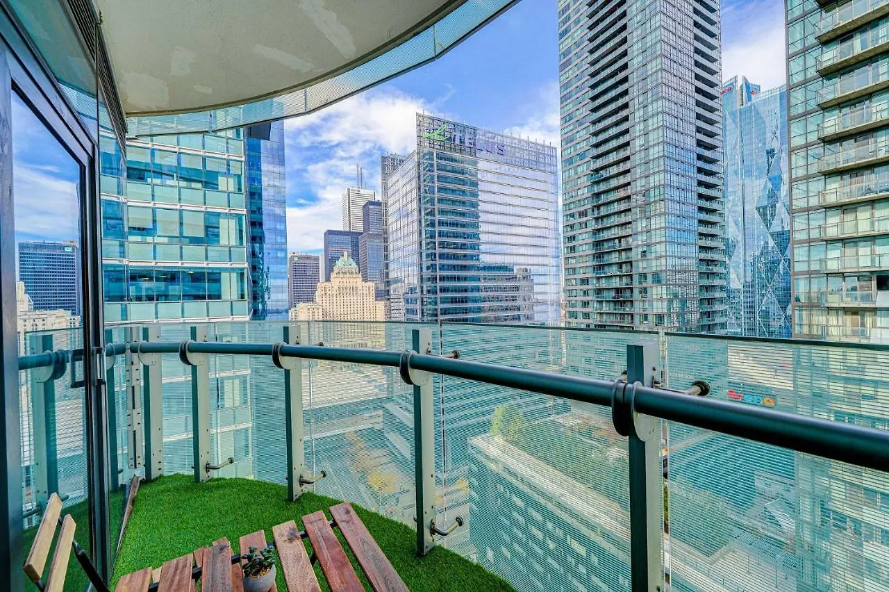 Signature Residence Toronto 0*,  Canada